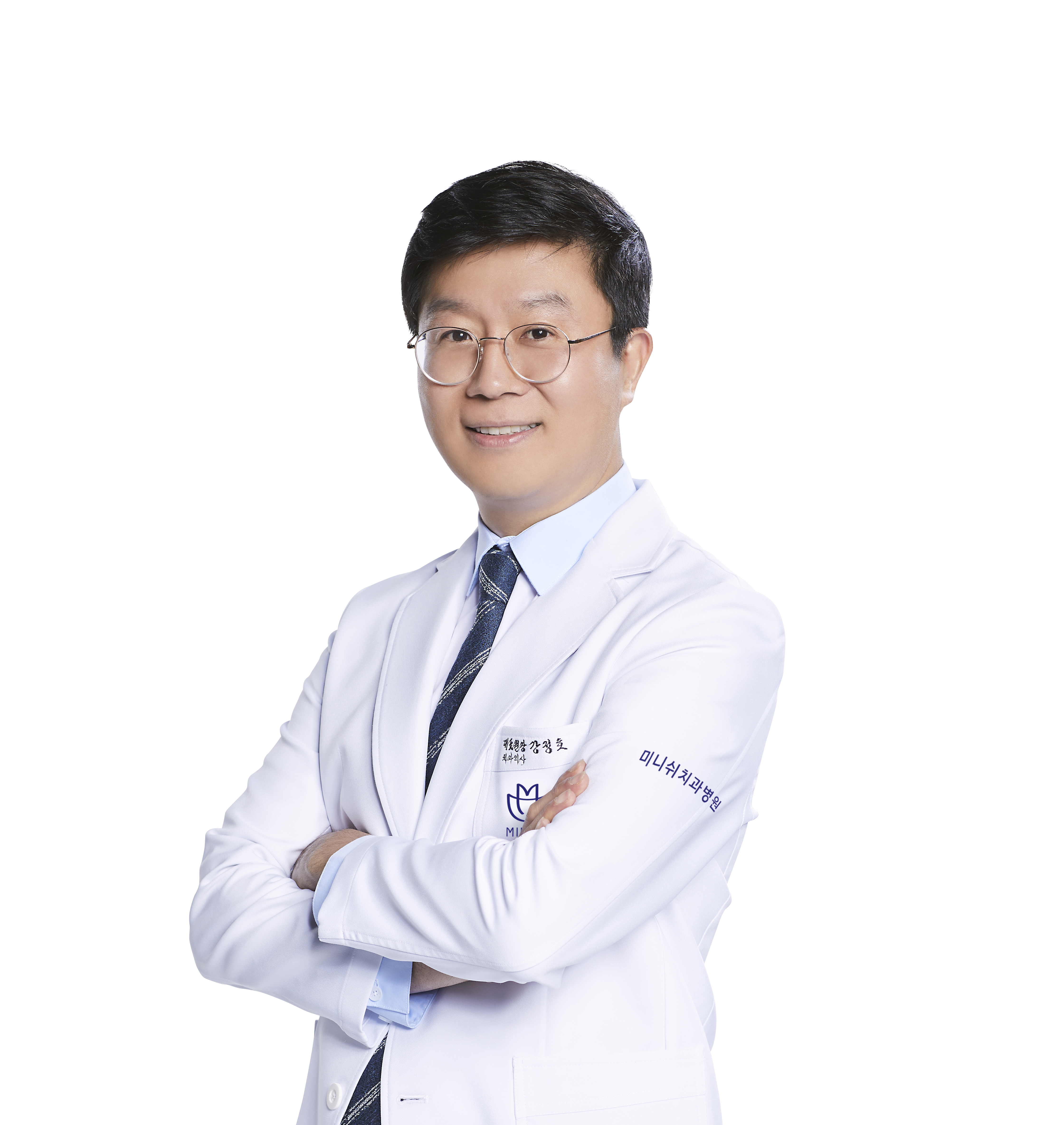 Jungho Kang, DDS